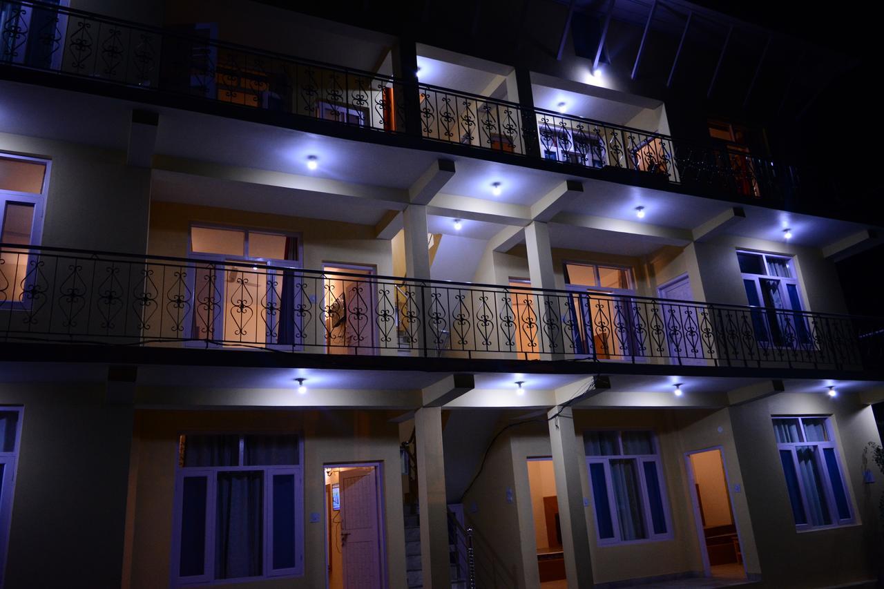 Bed and Breakfast Ambika Bliss Manāli Zewnętrze zdjęcie