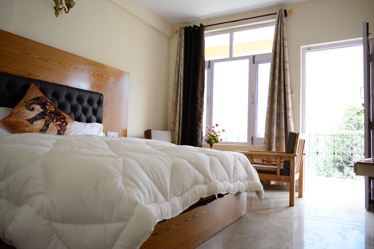 Bed and Breakfast Ambika Bliss Manāli Zewnętrze zdjęcie