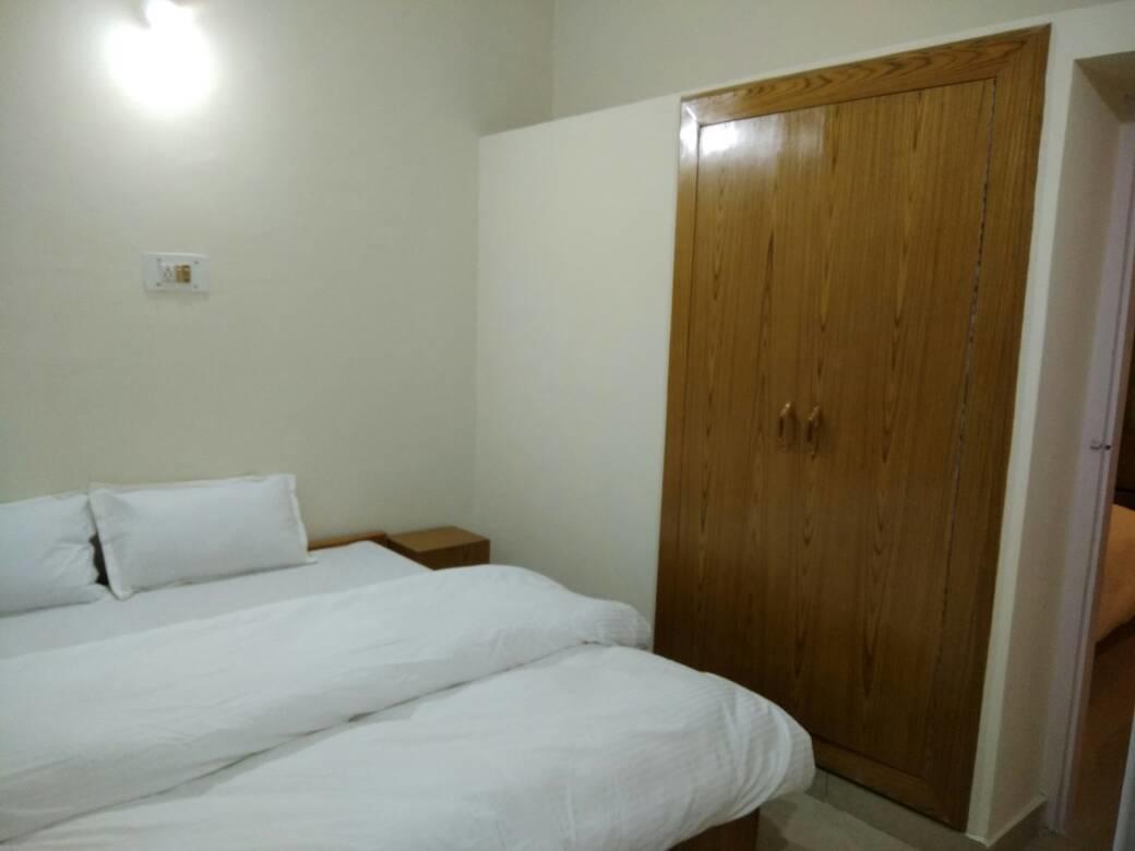 Bed and Breakfast Ambika Bliss Manāli Zewnętrze zdjęcie